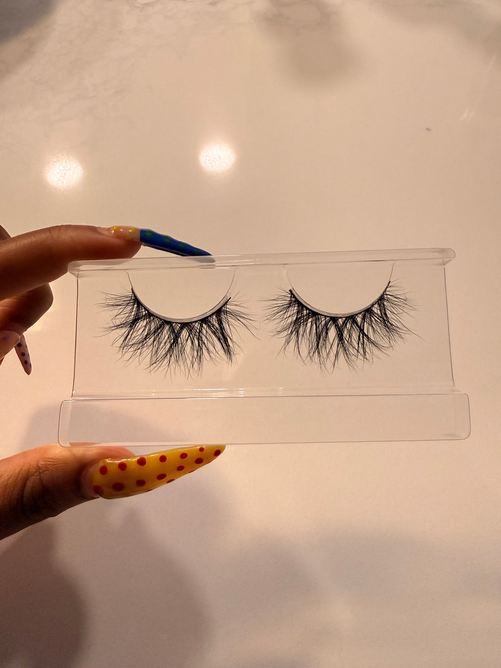 LOLA | 18mm Strip Lash